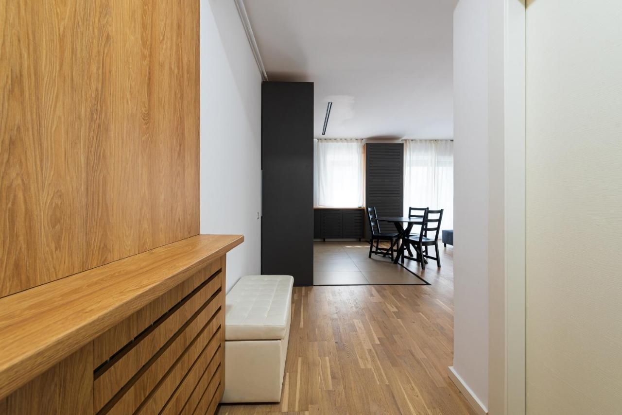 Sara - Stylish Apt With Balcony Near Piata Obor Bucarest Exterior foto
